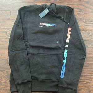 Hollister Men’s hoodie.  Medium.  New with tags.
